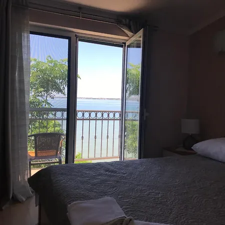Apartment Valerija Privlaka  Rum bild
